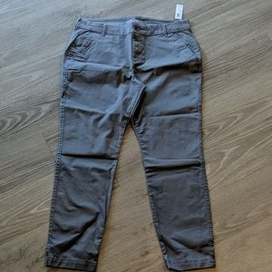 NWT Size 12 Short Gray Khakis Old Navy
